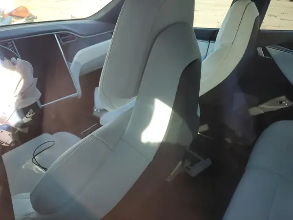5YJSA1E21HF213624 2017 TESLA MODEL S - Image 8