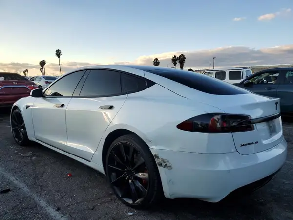 5YJSA1E21HF217558 2017 TESLA MODEL S - Image 2