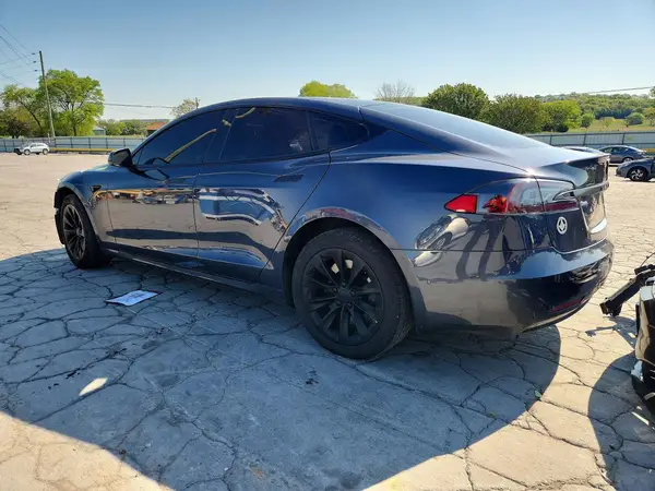 5YJSA1E21HF221402 2017 TESLA MODEL S - Image 2