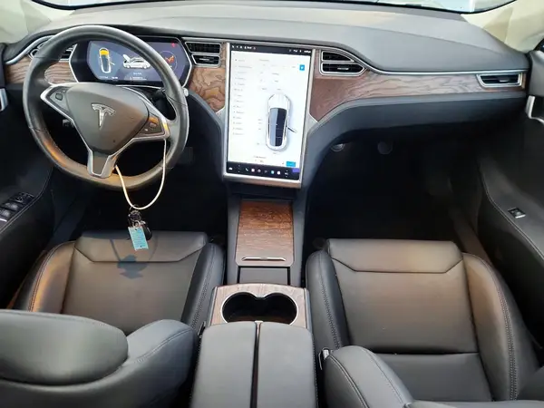 5YJSA1E21HF225000 2017 TESLA MODEL S - Image 8