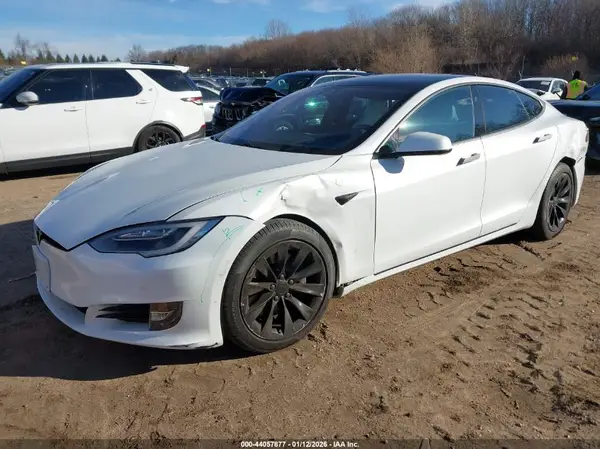 5YJSA1E21HF228768 2017 TESLA MODEL S - Image 2