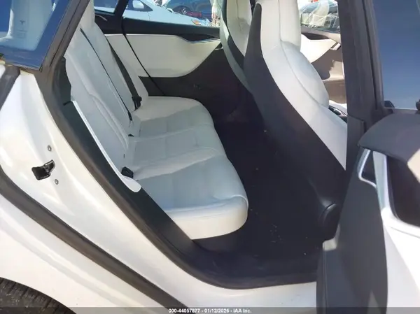 5YJSA1E21HF228768 2017 TESLA MODEL S - Image 8