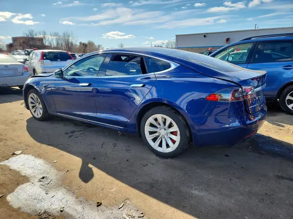 5YJSA1E21HF229645 2017 TESLA MODEL S - Image 2