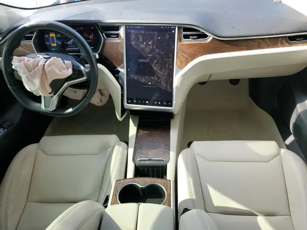 5YJSA1E21JF244233 2018 TESLA MODEL S - Image 8
