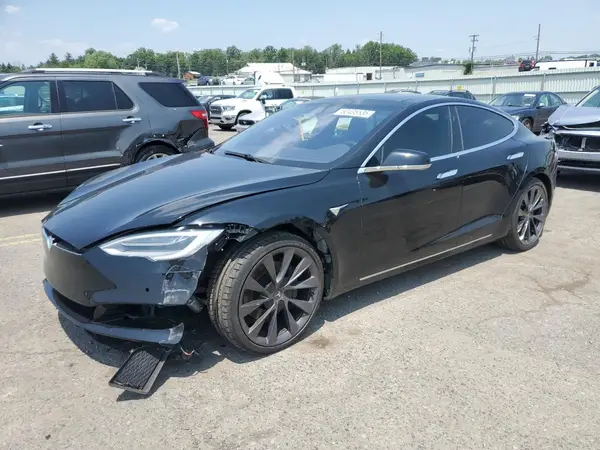 5YJSA1E21JF246466 2018 TESLA MODEL S - Image 1