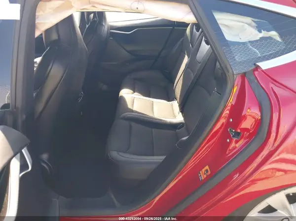 5YJSA1E21JF257709 2018 TESLA MODEL S - Image 8