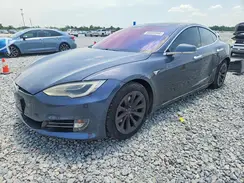 5YJSA1E21JF259251 2018 TESLA MODEL S