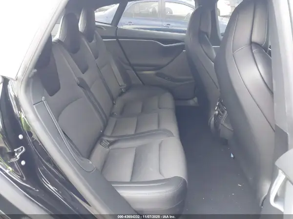 5YJSA1E21JF259444 2018 TESLA MODEL S - Image 8