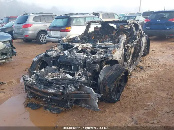 5YJSA1E21JF259489 2018 TESLA MODEL S - Image 2