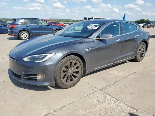 5YJSA1E21JF260383 2018 TESLA MODEL S - Image 1