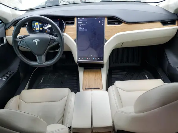 5YJSA1E21JF275434 2018 TESLA MODEL S - Image 8