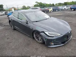 5YJSA1E21JF275448 2018 TESLA MODEL S