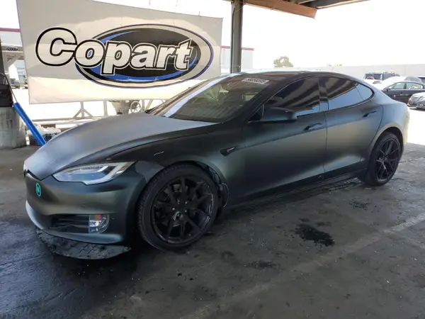 5YJSA1E21JF282786 2018 TESLA MODEL S - Image 1
