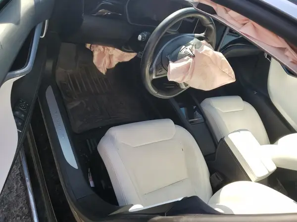 5YJSA1E21JF284845 2018 TESLA MODEL S - Image 8