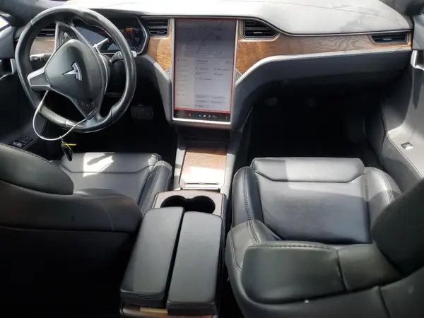 5YJSA1E21JF285381 2018 TESLA MODEL S - Image 8