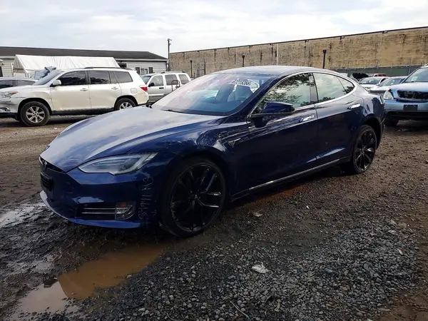 5YJSA1E21JF288233 2018 TESLA MODEL S - Image 1
