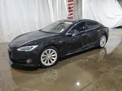 5YJSA1E21JF293822 2018 TESLA MODEL S