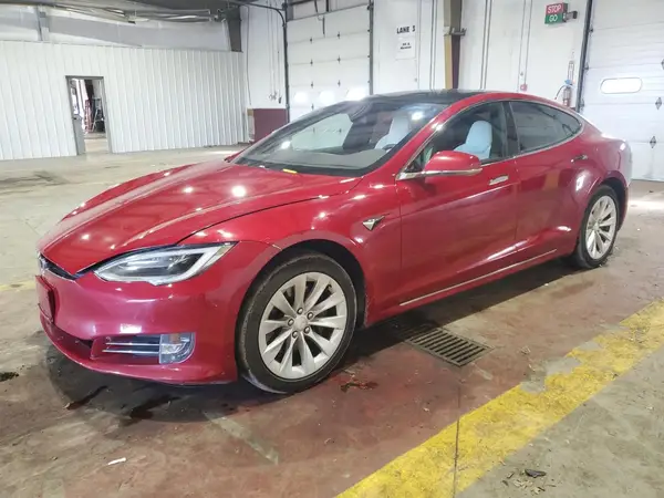 5YJSA1E21JF295036 2018 TESLA MODEL S - Image 1