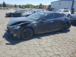 5YJSA1E21JF295148 2018 TESLA MODEL S
