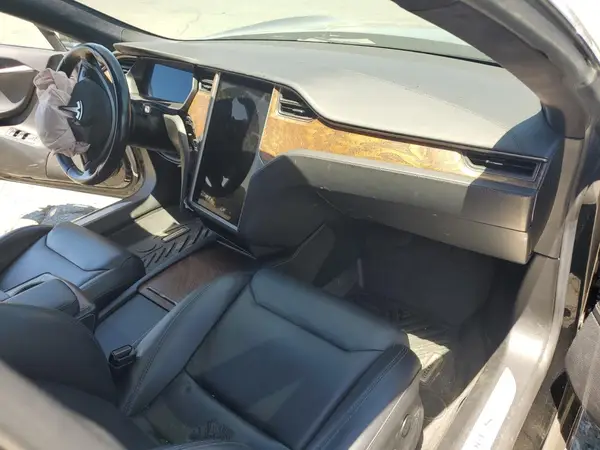 5YJSA1E21JF295148 2018 TESLA MODEL S - Image 8