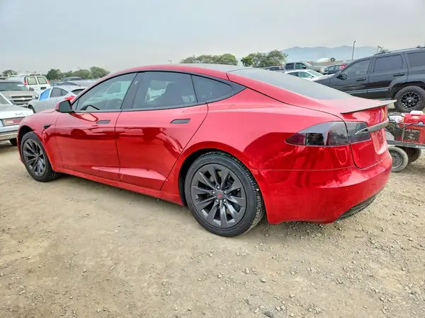 5YJSA1E21JF295229 2018 TESLA MODEL S - Image 2