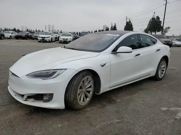 5YJSA1E21JF297028 2018 TESLA MODEL S - Image 1