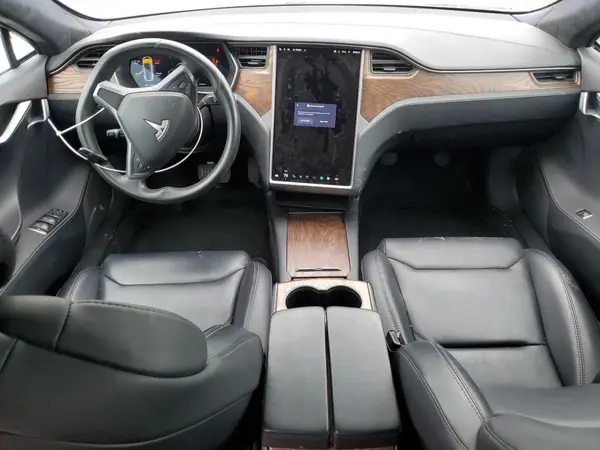 5YJSA1E21JF297028 2018 TESLA MODEL S - Image 8