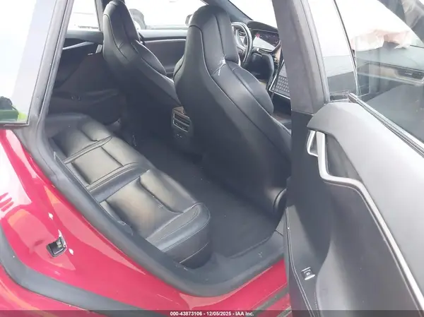 5YJSA1E21JF297434 2018 TESLA MODEL S - Image 8