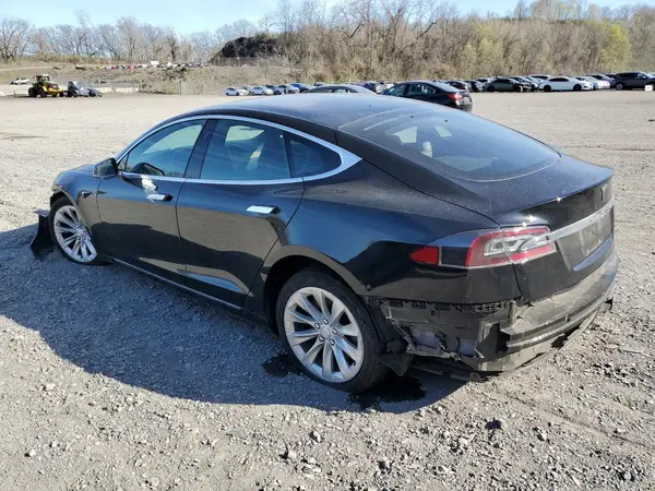 5YJSA1E21KF311317 2019 TESLA MODEL S - Image 2