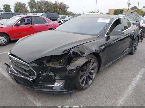 5YJSA1E22GF126569 2016 TESLA MODEL S - Image 2