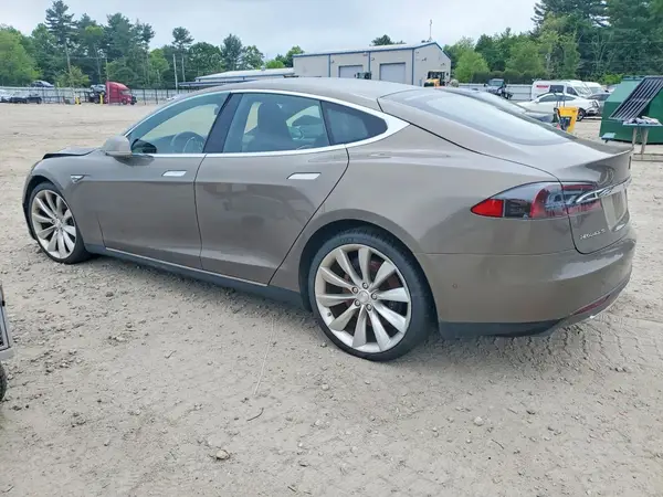 5YJSA1E22GF129620 2016 TESLA MODEL S - Image 2