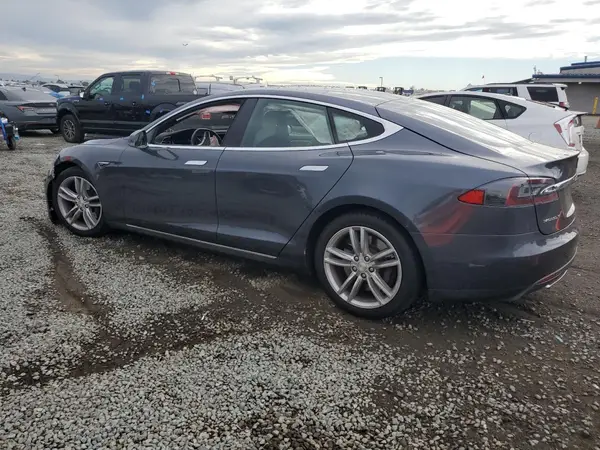 5YJSA1E22GF131139 2016 TESLA MODEL S - Image 2