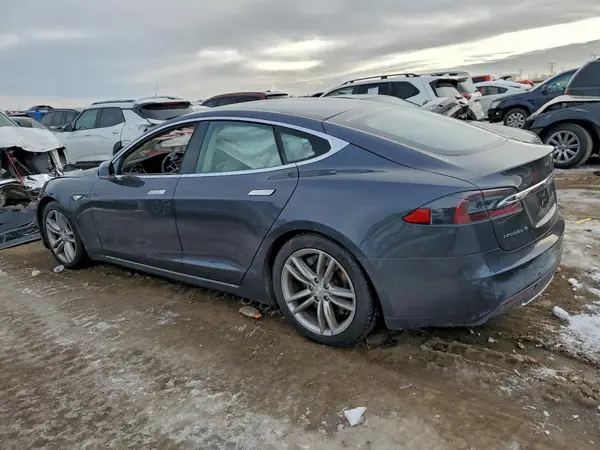 5YJSA1E22GF133103 2016 TESLA MODEL S - Image 2