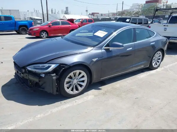 5YJSA1E22GF138236 2016 TESLA MODEL S - Image 2