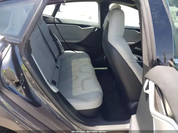 5YJSA1E22GF138236 2016 TESLA MODEL S - Image 8
