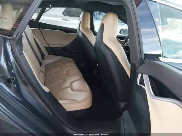 5YJSA1E22GF140987 2016 TESLA MODEL S - Image 8