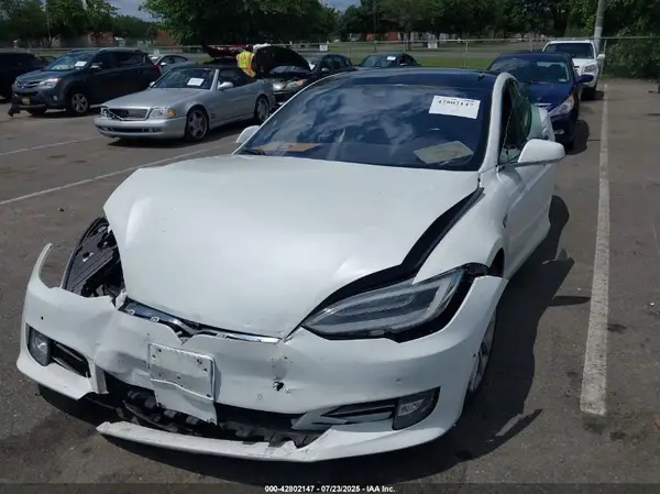 5YJSA1E22GF149396 2016 TESLA MODEL S - Image 2