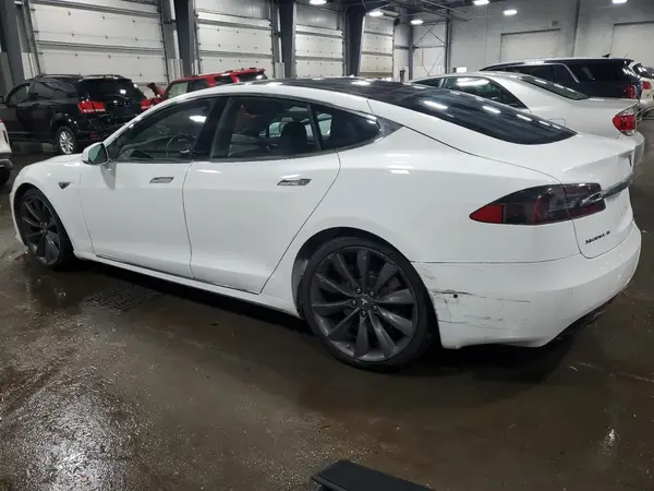 5YJSA1E22GF150015 2016 TESLA MODEL S - Image 2