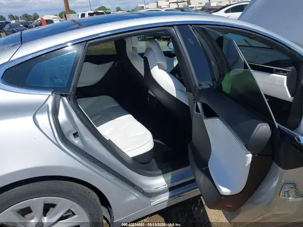 5YJSA1E22GF174637 2016 TESLA MODEL S - Image 8