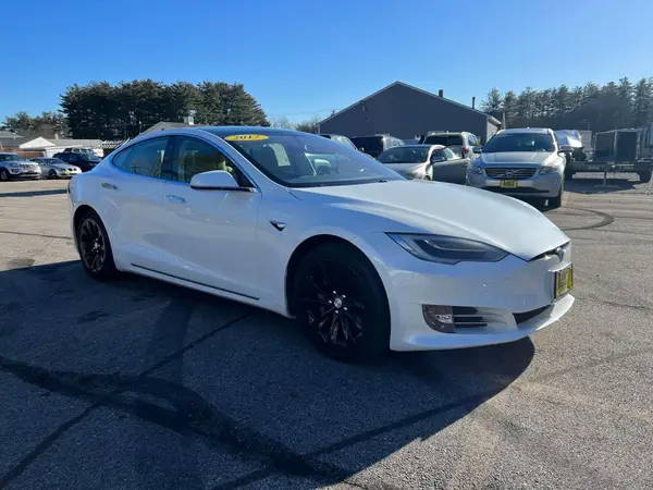 5YJSA1E22HF204432 2017 TESLA MODEL S - Image 1