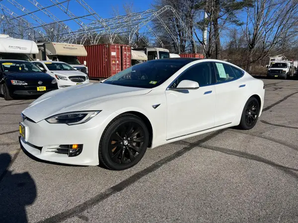 5YJSA1E22HF204432 2017 TESLA MODEL S - Image 2
