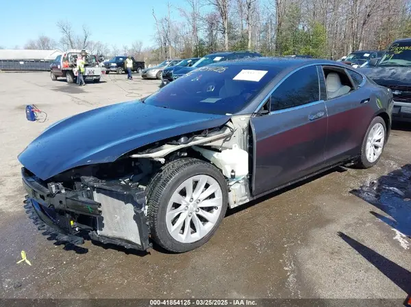 5YJSA1E22HF210635 2017 TESLA MODEL S - Image 2