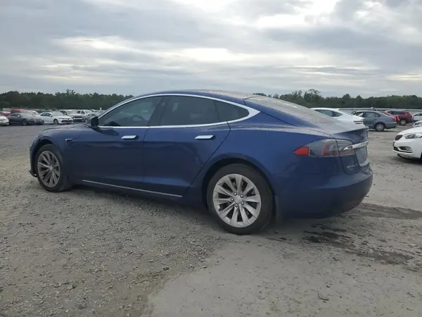 5YJSA1E22HF214667 2017 TESLA MODEL S - Image 2