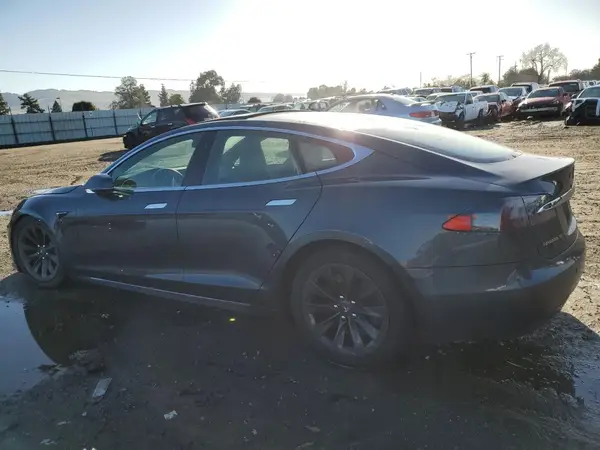 5YJSA1E22HF217374 2017 TESLA MODEL S - Image 2