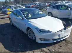 5YJSA1E22HF219352 2017 TESLA MODEL S