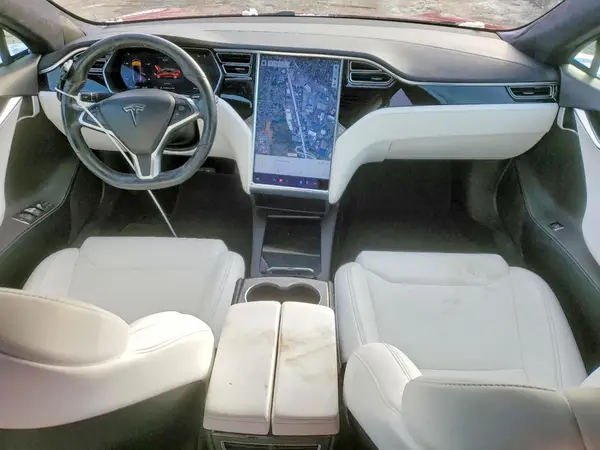 5YJSA1E22HF224681 2017 TESLA MODEL S - Image 8