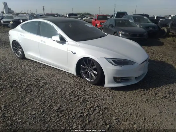 5YJSA1E22HF226852 2017 TESLA MODEL S - Image 1