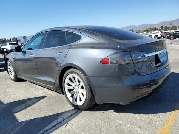 5YJSA1E22HF229606 2017 TESLA MODEL S - Image 2