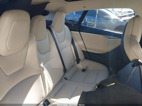 5YJSA1E22HF230397 2017 TESLA MODEL S - Image 8