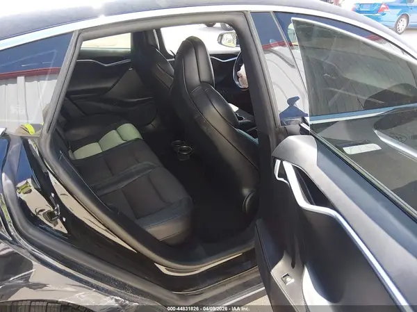 5YJSA1E22HF230495 2017 TESLA MODEL S - Image 8